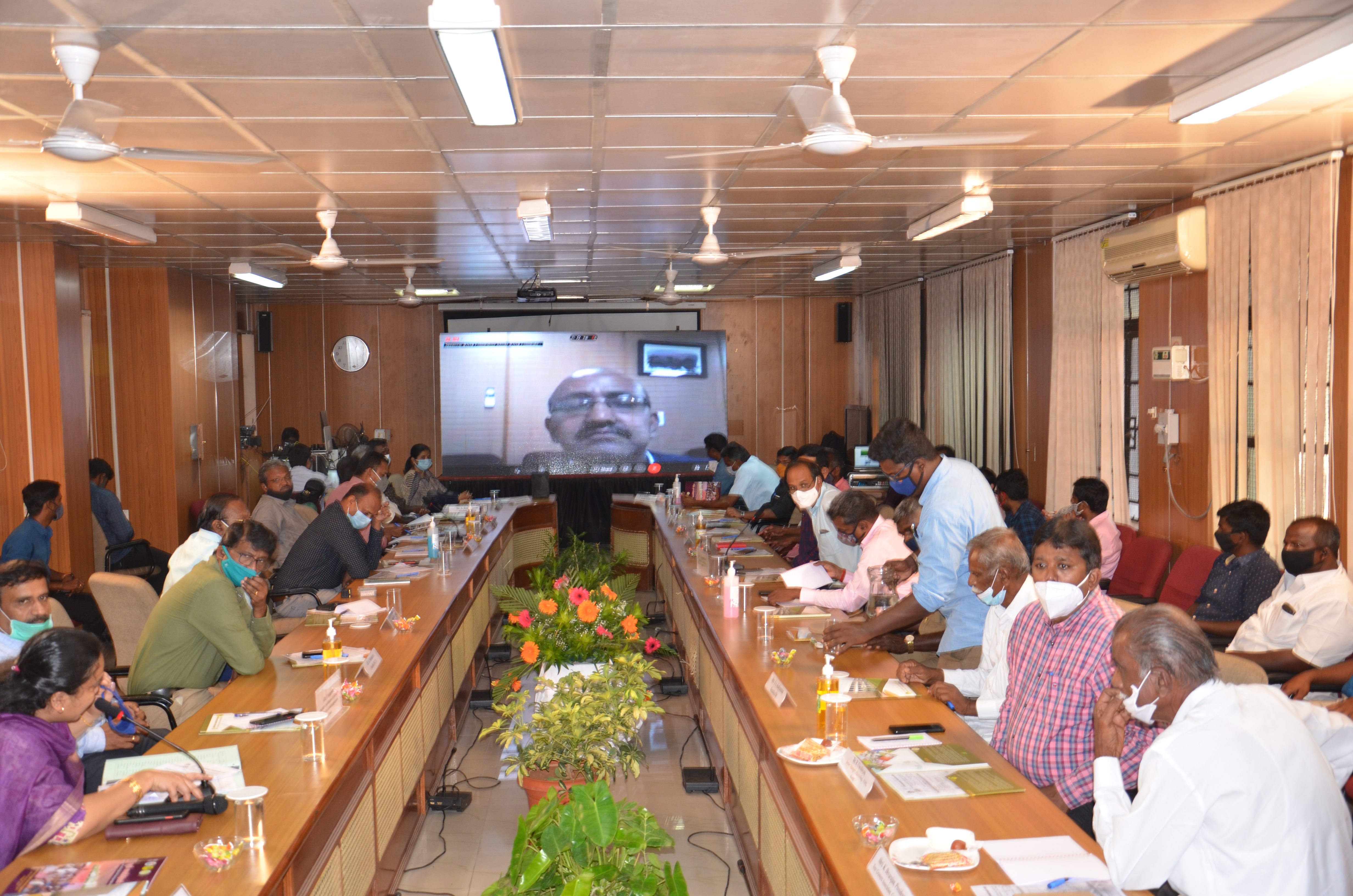 Director General ICFRE addressing the participants in Stakeholders Workshop - Digital Interactive Platform